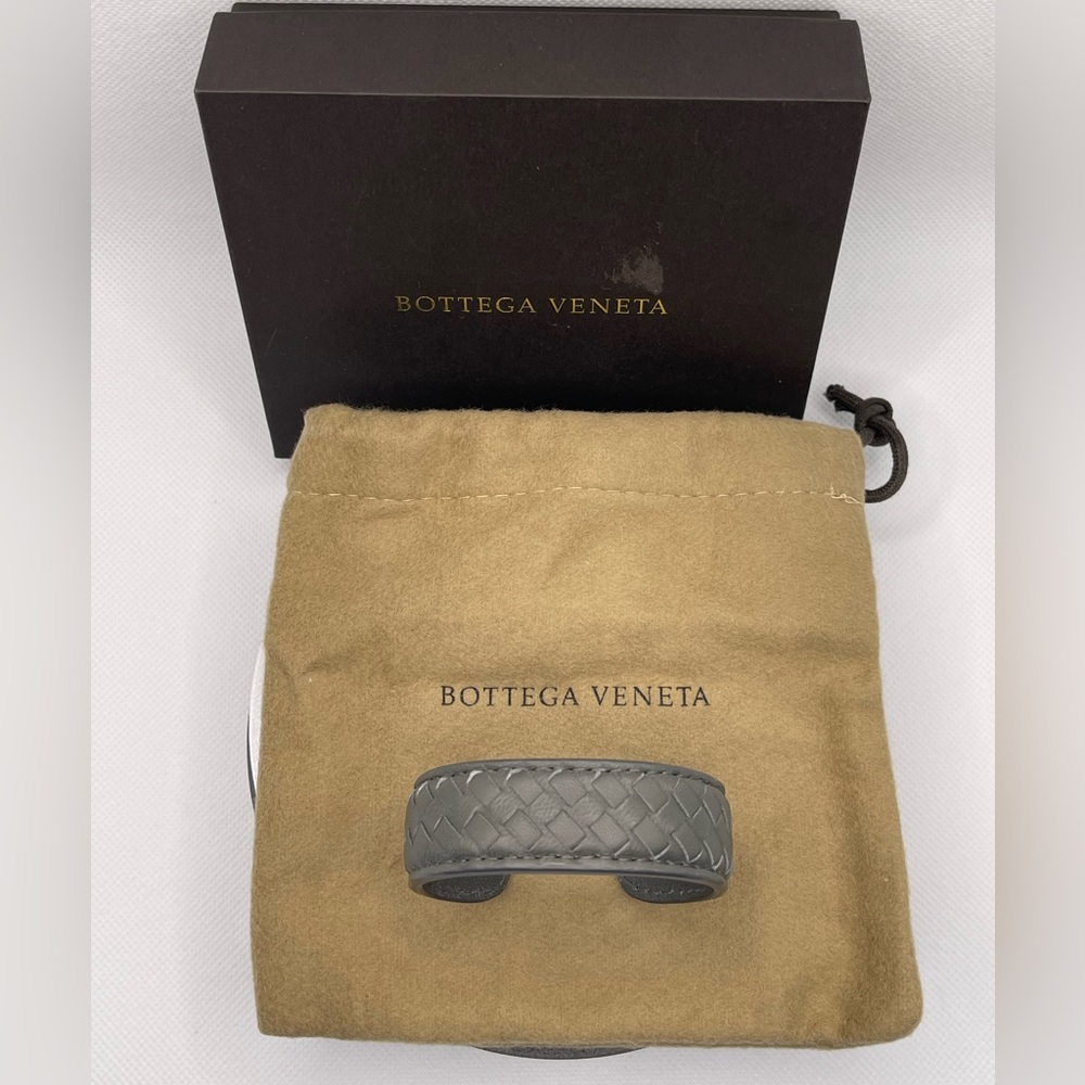 Bottega Veneta Grey Woven Leather Intrecciato Cuff Bracelet with Box & Dustbag